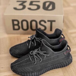 Yeezy v2 350 Black