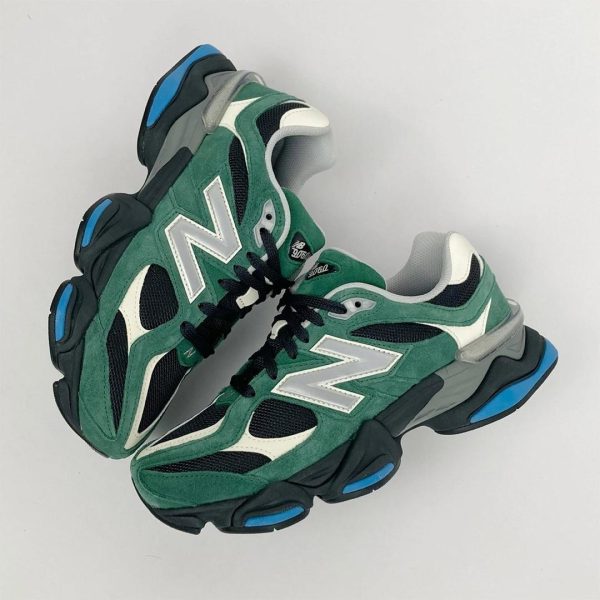 New Balance 9060 Pine Green