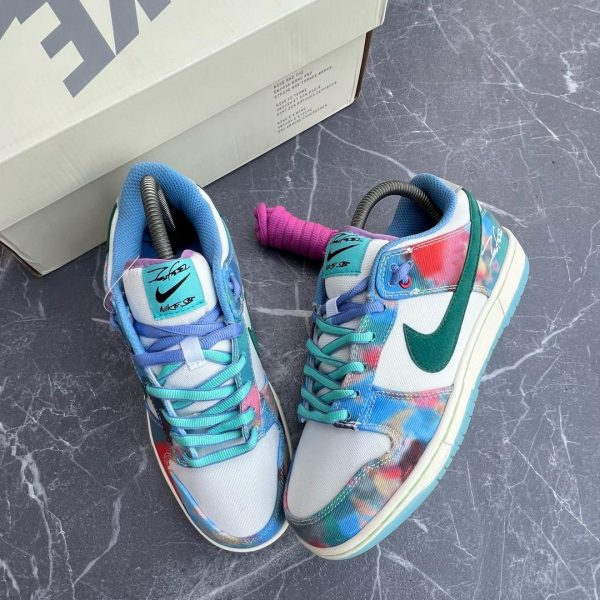 SB Dunk Low Futura