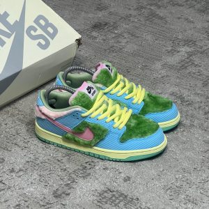 SB Dunk Low VISTY