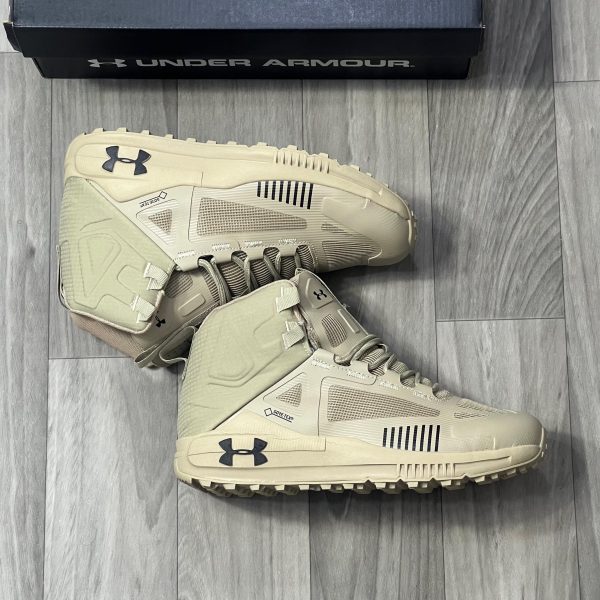Under Armour Cream - Image 2