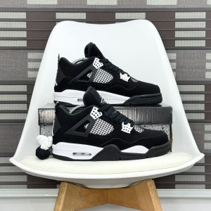 AJ 4 Black & White