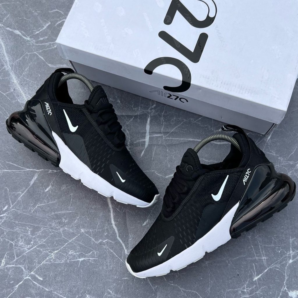 AirMax 270c Black and White