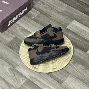 Travis scott Jordan MOCHA