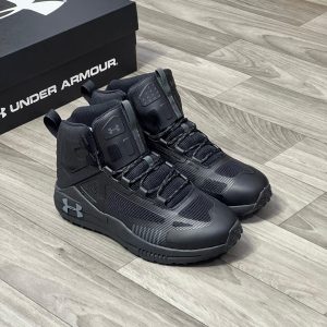 Under Armour Triple Black
