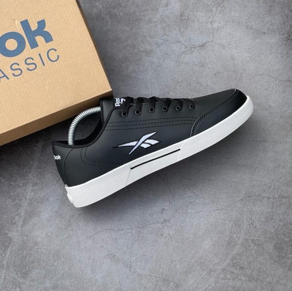 Reebok slice black