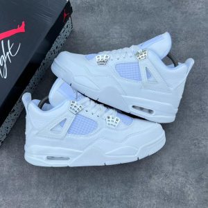AJ 4 Rich money
