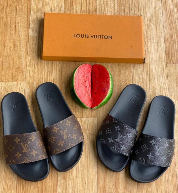 LV Slides in 2 colors