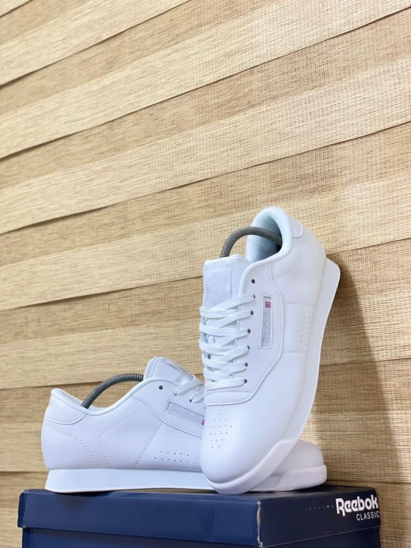Reebok Charm White