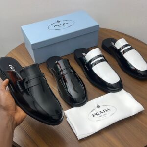 Glossy Black mules in 2 colors
