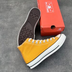 Chuck Taylor Yellow