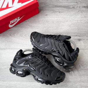 Airmax TN plus Black Metallic