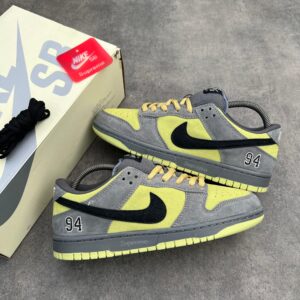 SB Supreme Infrared Yellow