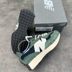NB 327 Midnight Green