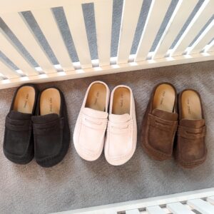 Mules available in 3 colors