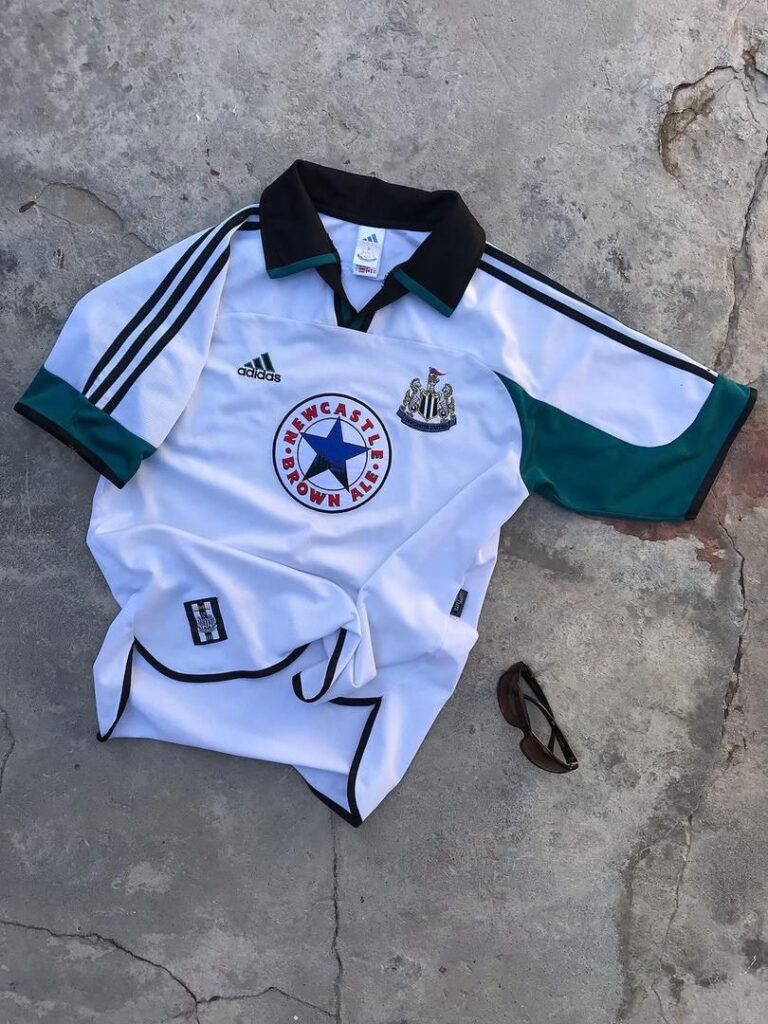 NEWCASTLE WHITE AWAY JERSEY