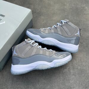 AJ 11 COOL GREY