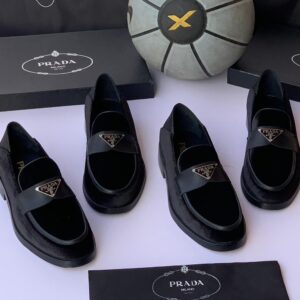 PRADA SUEDE CORPORATE SHOE