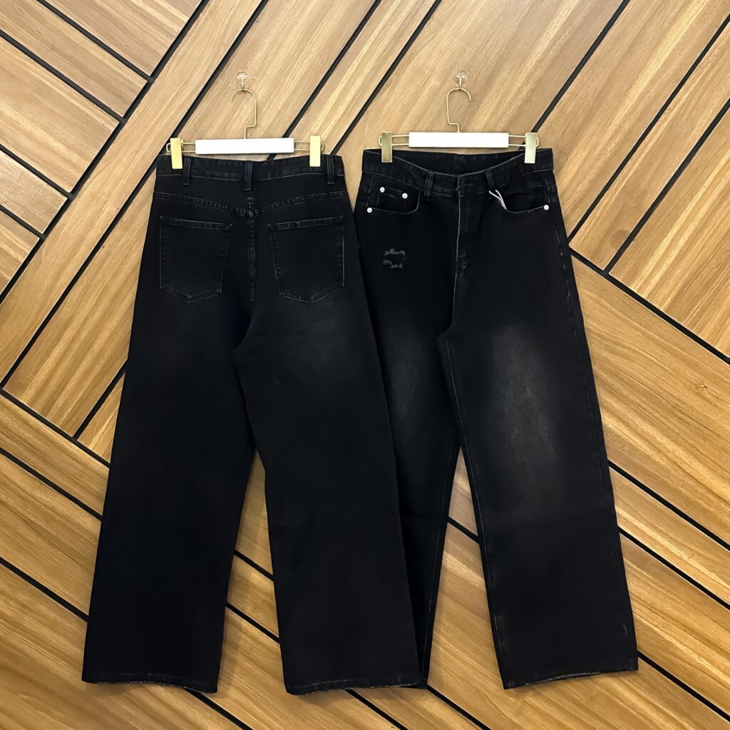 BAGGY JEANS BLACK