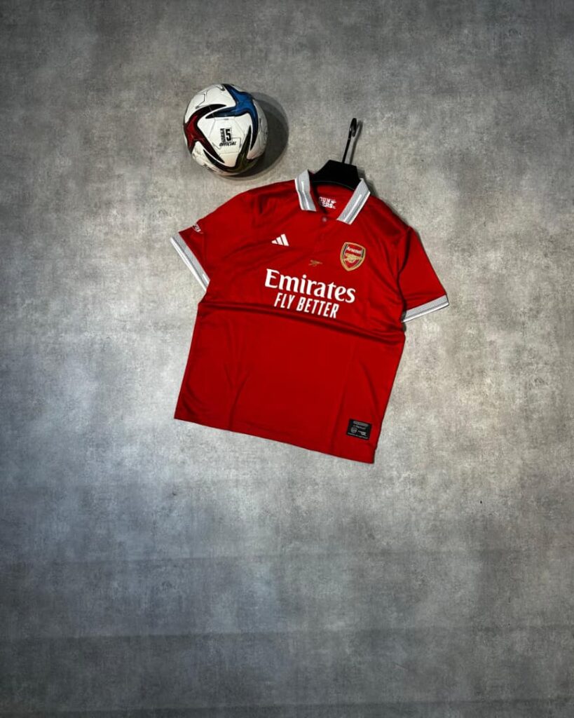 ARSENAL RETRO RED