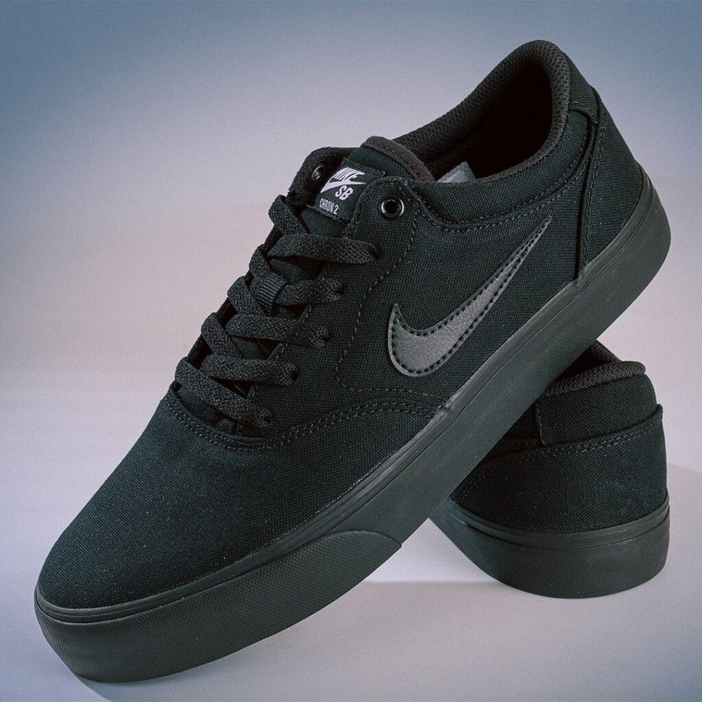 SB MALOR TRIPLE BLACK