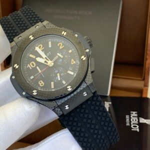 HUBLOT BLACK HEAD BLACK STRAP