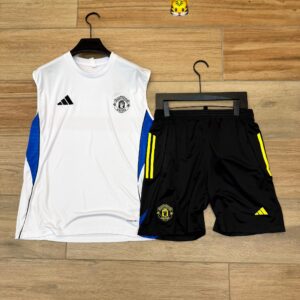 MANU WHITE TRAINING GEAR