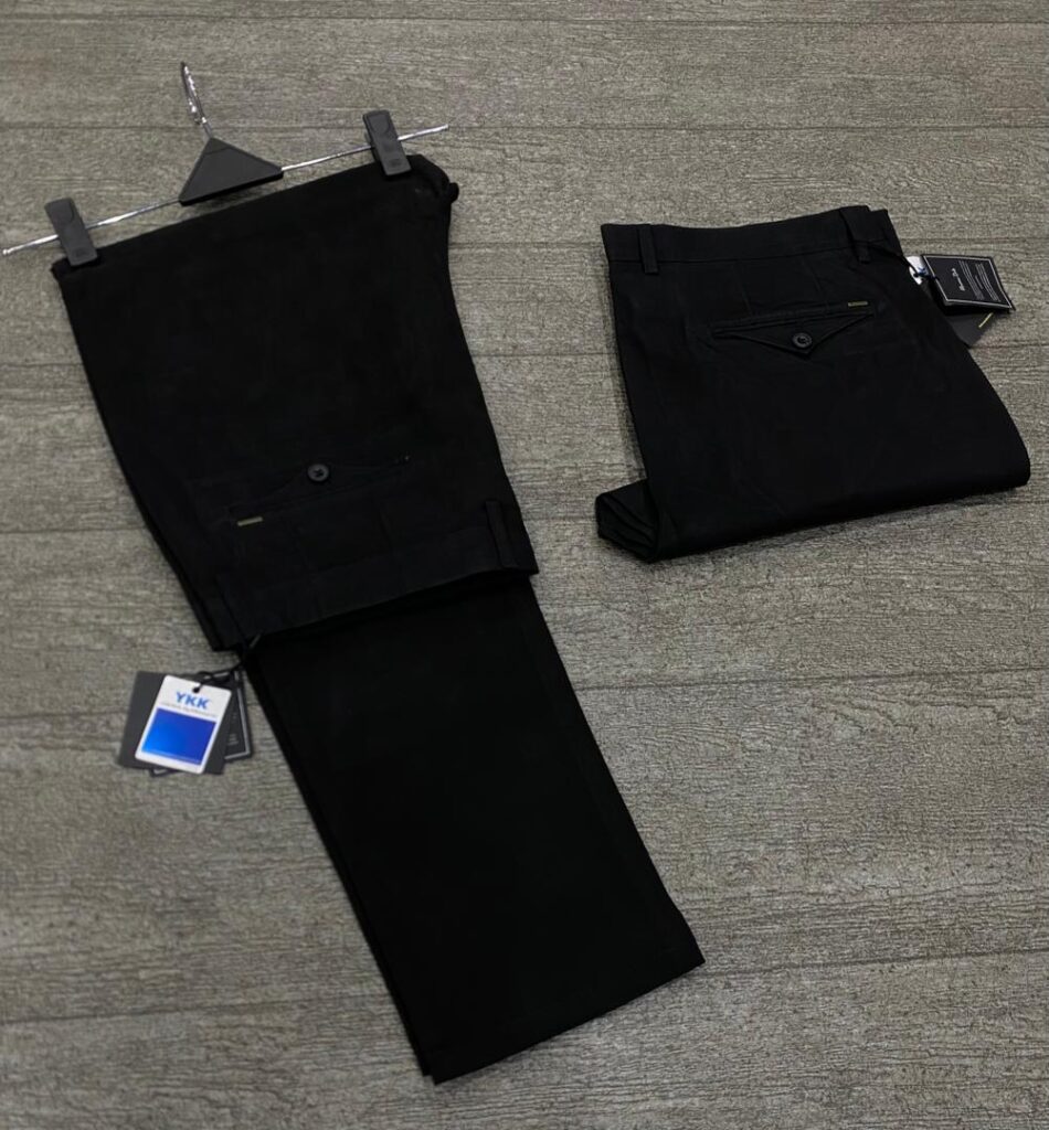 CHINOS BLUE