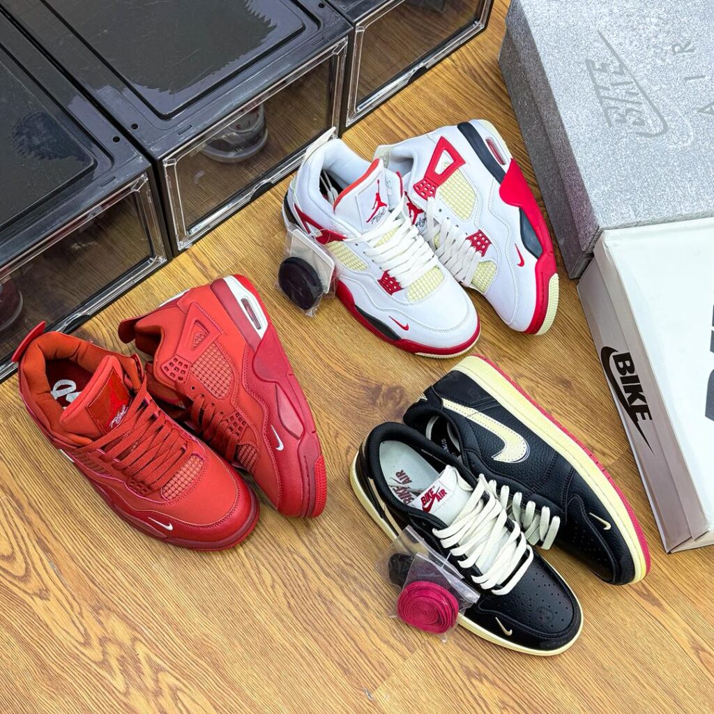 NIGEL x AJ 1 LOW x AJ 4