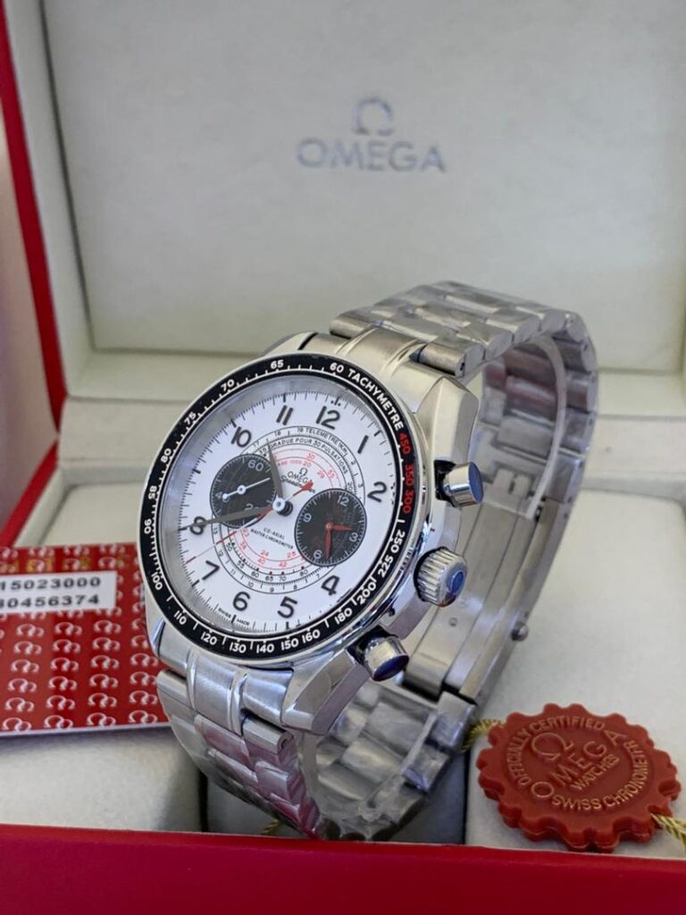 OMEGA WHITE CHRONOGRAPH SILVER WRIST WATCH