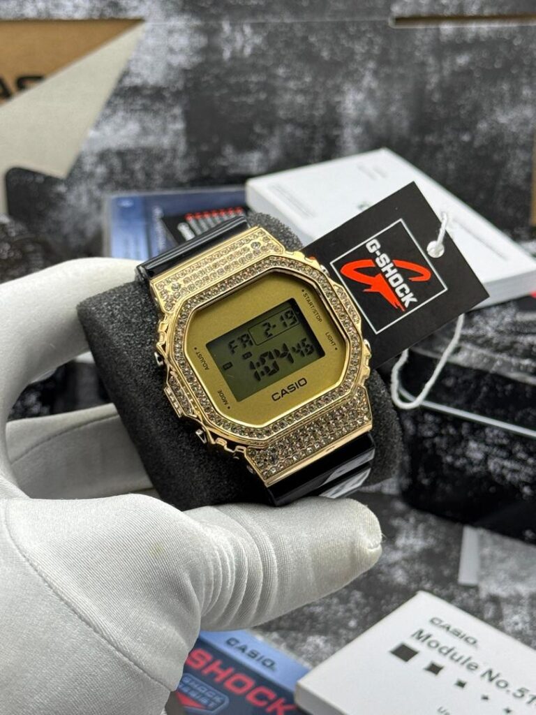 CASIO WATCH YELLOW