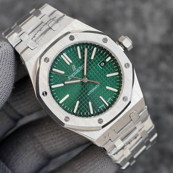 AUDEMARS PIGEUT WATCH