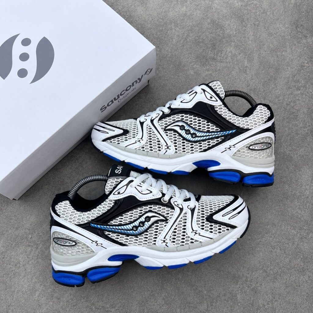 SAUCONY PROGRID TRUIMPH SILVER BLUE