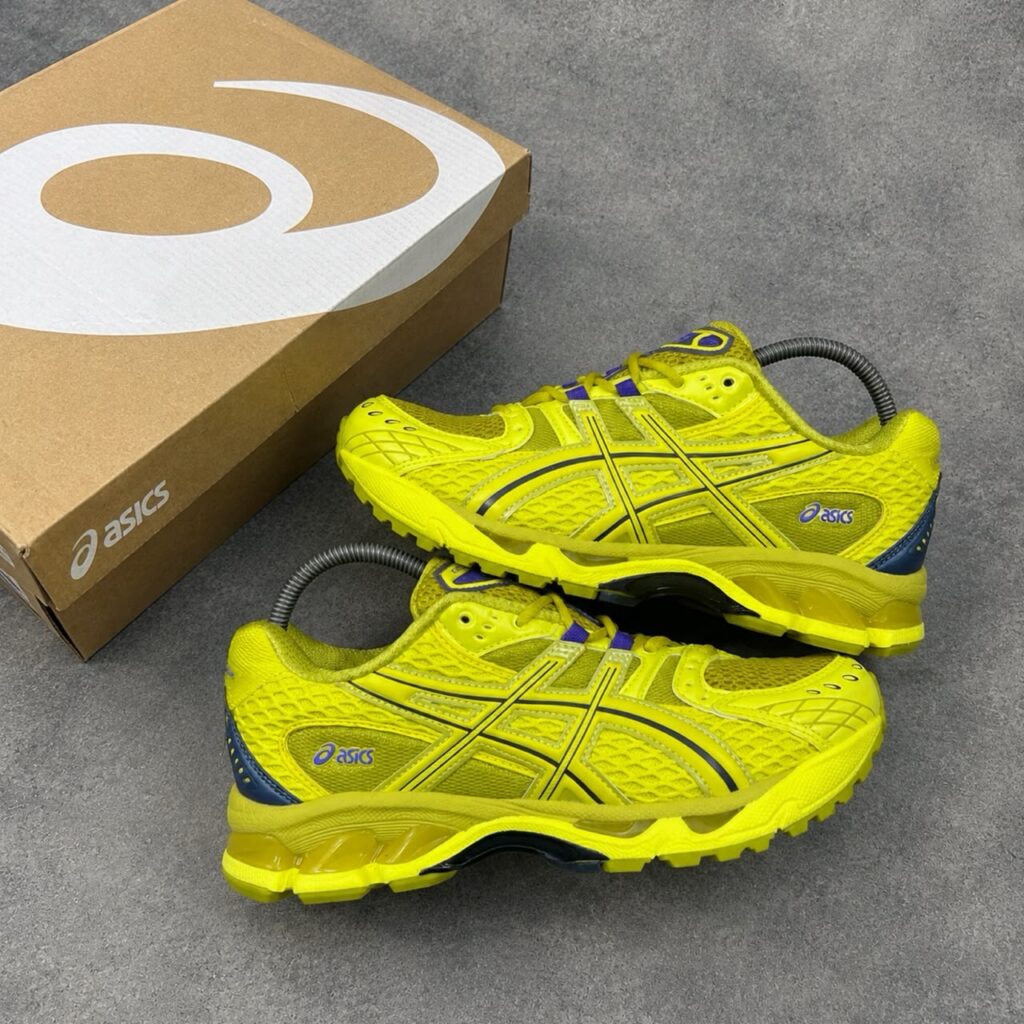 ASICS GEL YELLOW